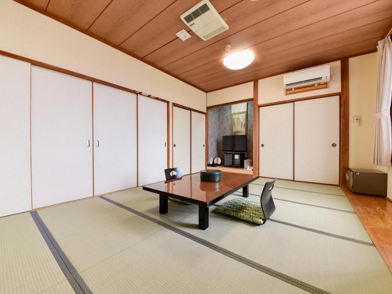 Shichijo Onsen Dome Hotel Kikucsi Kültér fotó